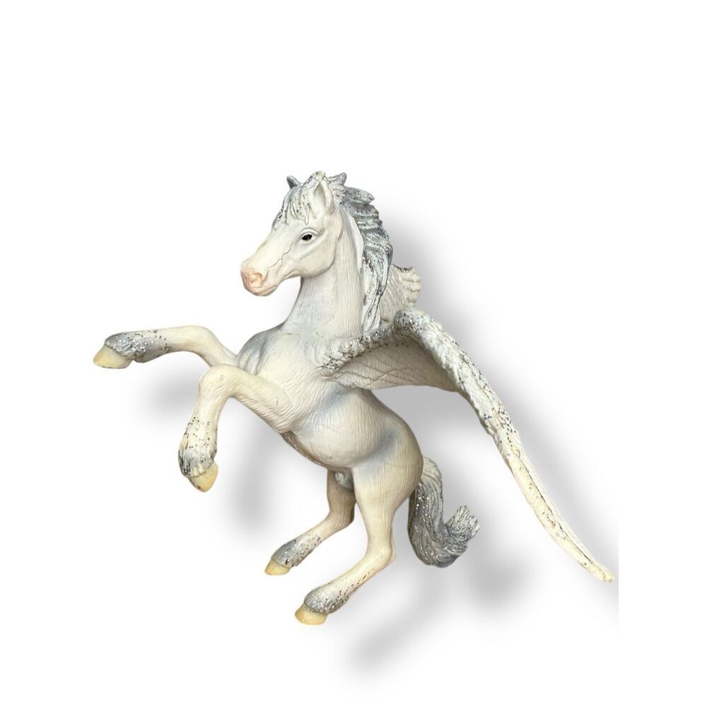 Schleich 70202 Bayala Rearing Pegasus Winged Horse Collectible‎ Figure 2004
